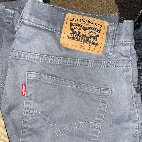 Boys Size 18 Levi Jeans (8 being sold together) - Picture 5 of 16